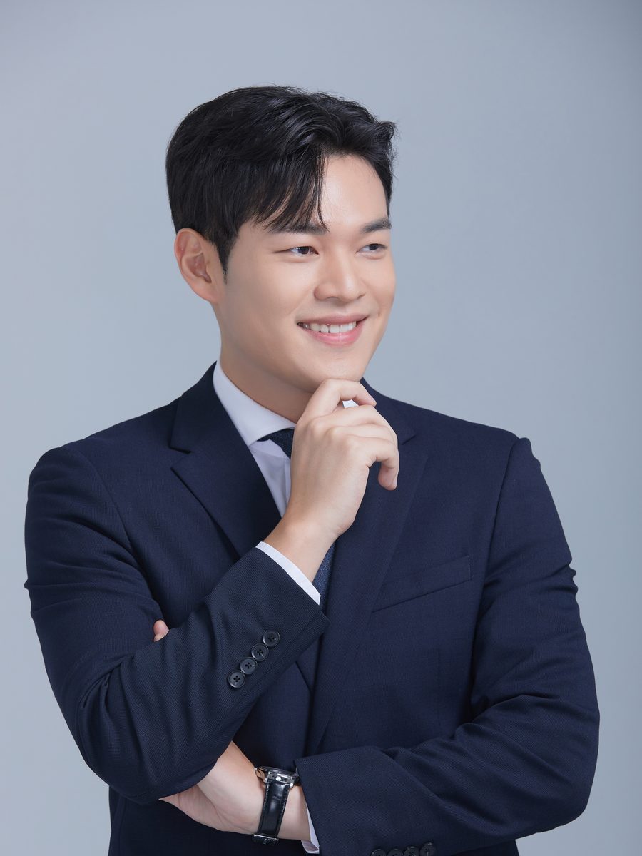 이길현 세무사 사진 2
